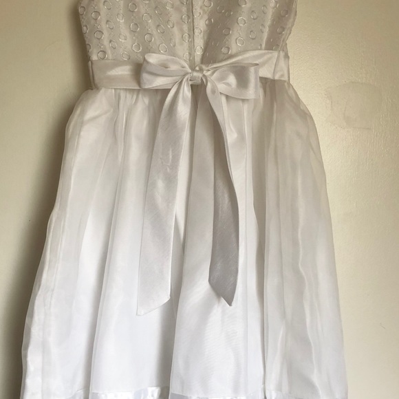 First Communion Girls Dress - Picture 5 of 8